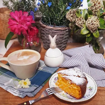 Dei Laghi Bed and Breakfast 3*