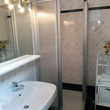 Dei Laghi Bed & Breakfast 3*